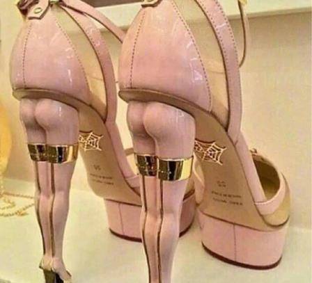 你见过哪些奇葩的设计?这种鞋子,设计师怎么想出来的?_鞋跟_马蹄_羞耻