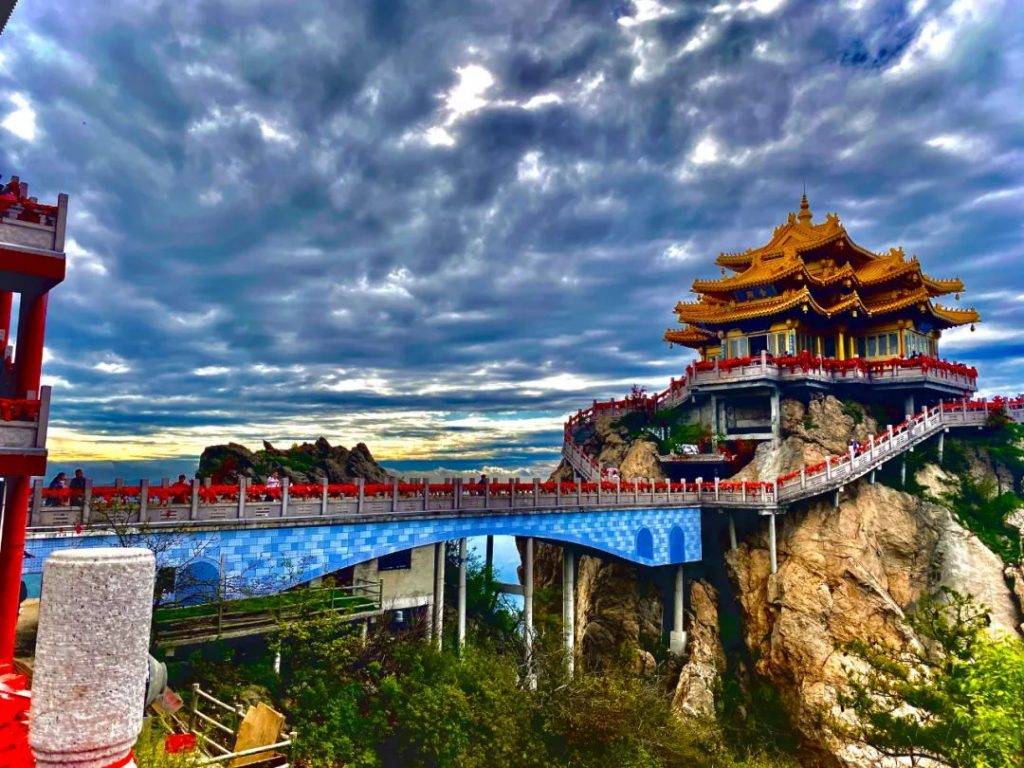 来，看看你拍的老君山云朵-老君山楼梯