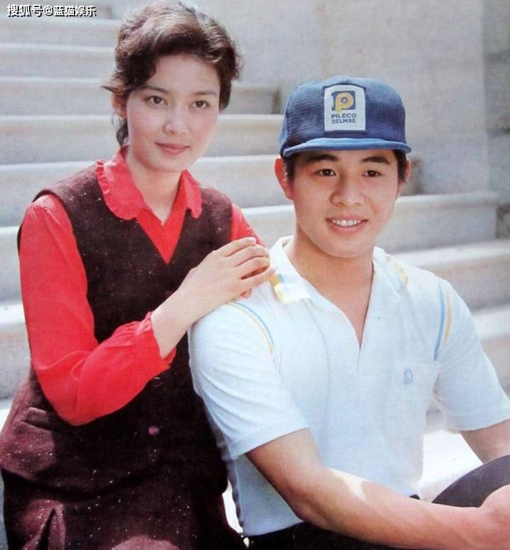 苦等李连杰28年,如今活成日版林志玲_陈真_中山忍_光子