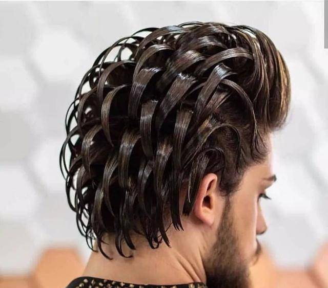 一组搞笑的创意发型设计,头发弄成这样还敢出门么?_造型_个性_精灵