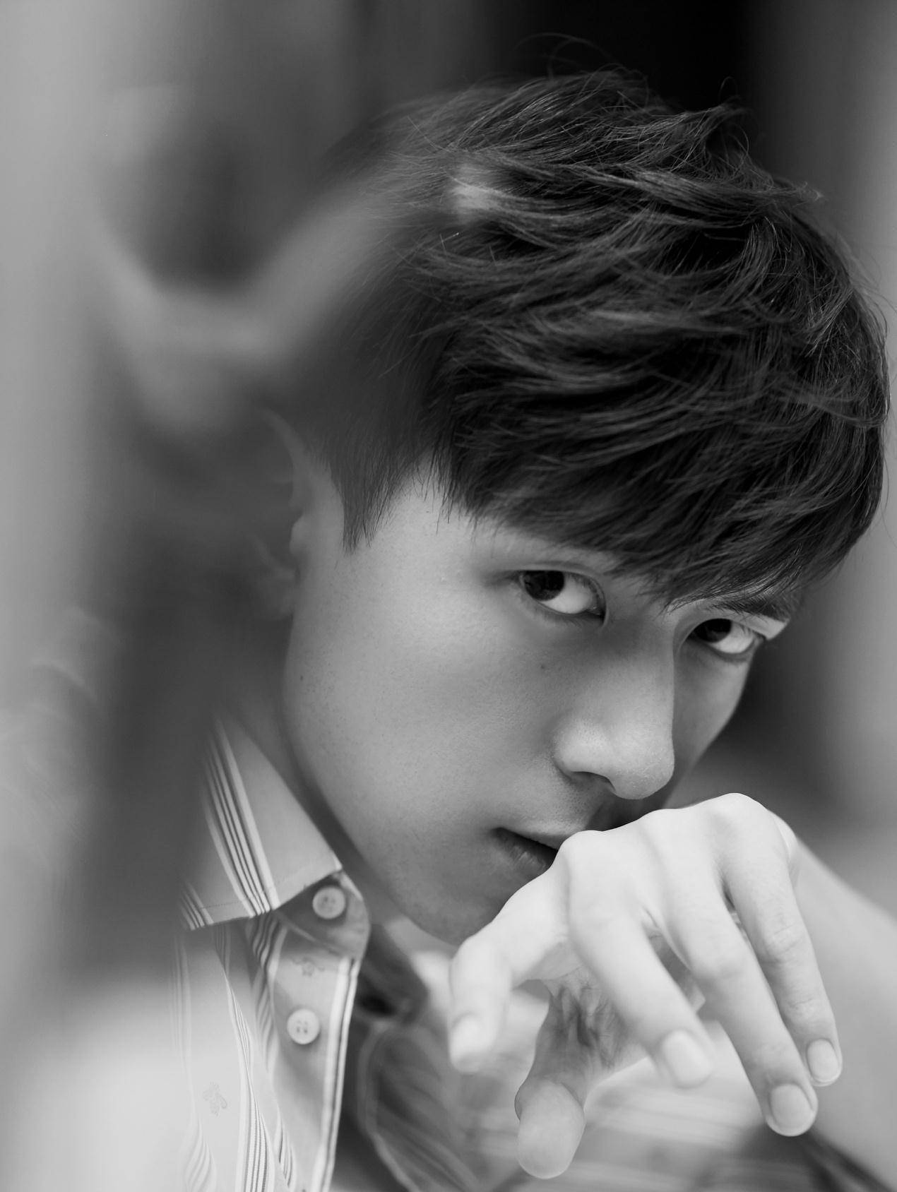 重新洗牌,现任男友告诉你z世代合身的魅力到底是什么_李现_实力_个性