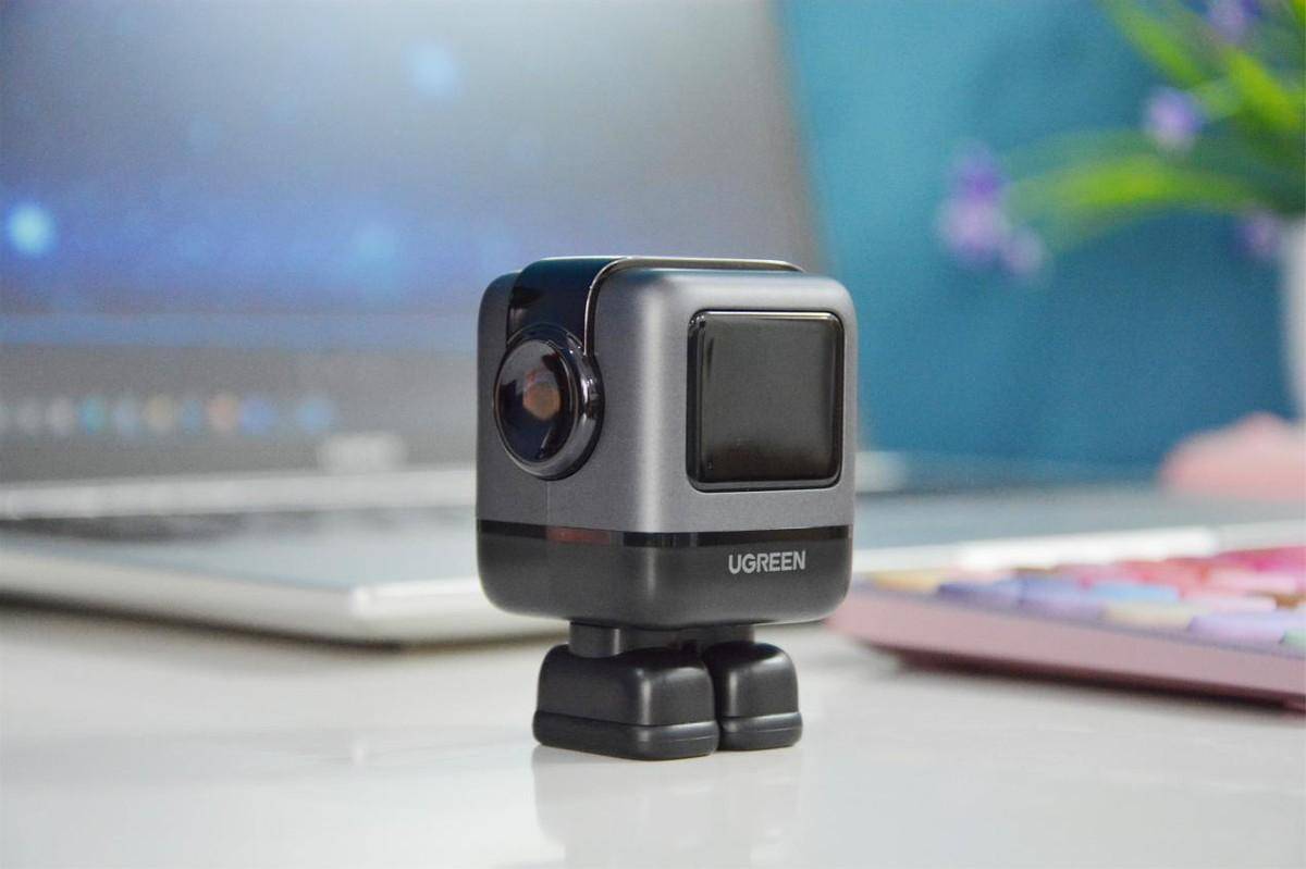 萌宠机器人造型，绿联Q湃机器人65W快充充电器体验，生产力加倍