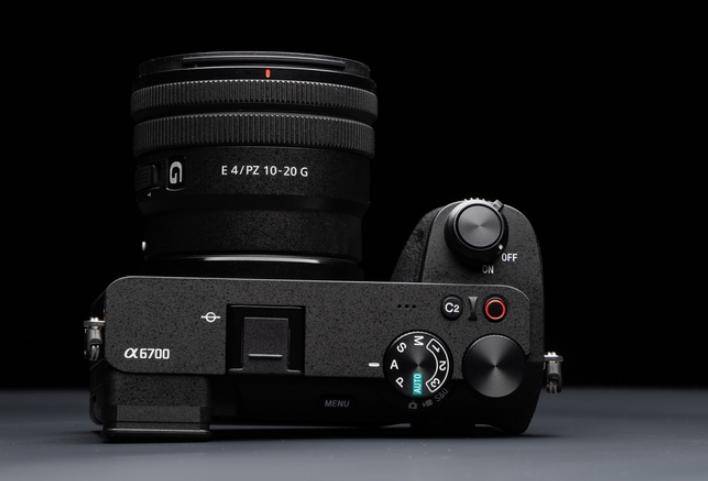 时隔4年 索尼a6xxx系列再添新机 索尼aps-c画幅微单a6700发布_相机