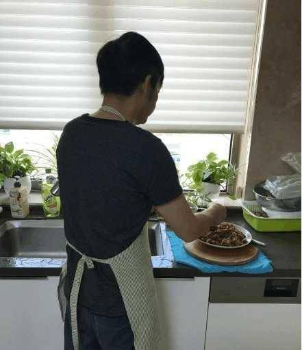 另外,吴亦凡,张艺兴,鹿晗,杨洋,井柏然,王源等
