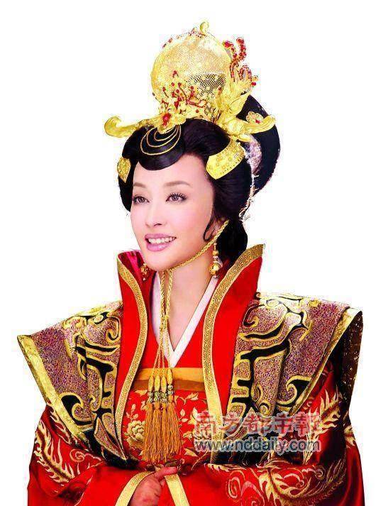 饰武则天,家庭美满的只有一人,还有两人做不孕族_刘嘉玲_刘晓庆_李湘