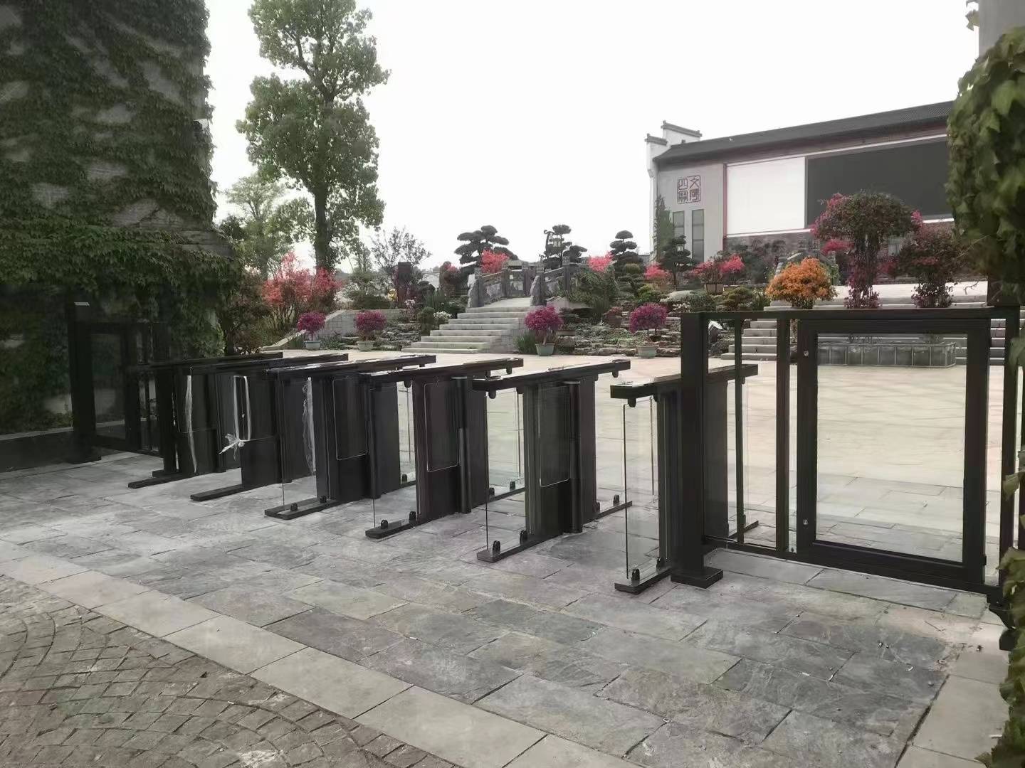 选择适合景区自助检票门禁的闸机款式_游客_管理_安全性