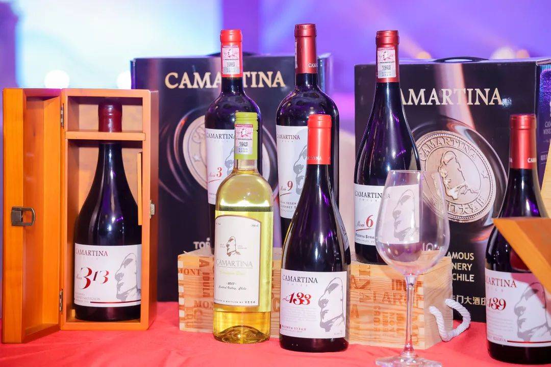 热烈庆祝卡门大酒庄卡门葡萄酒选为第23届环球华裔小姐预热赛指定饮用