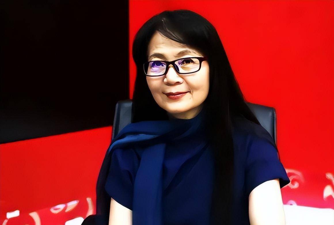 雷蕾:32岁走红,与公婆同住11年,在地下室写出《渴望》_音乐_长春_女儿