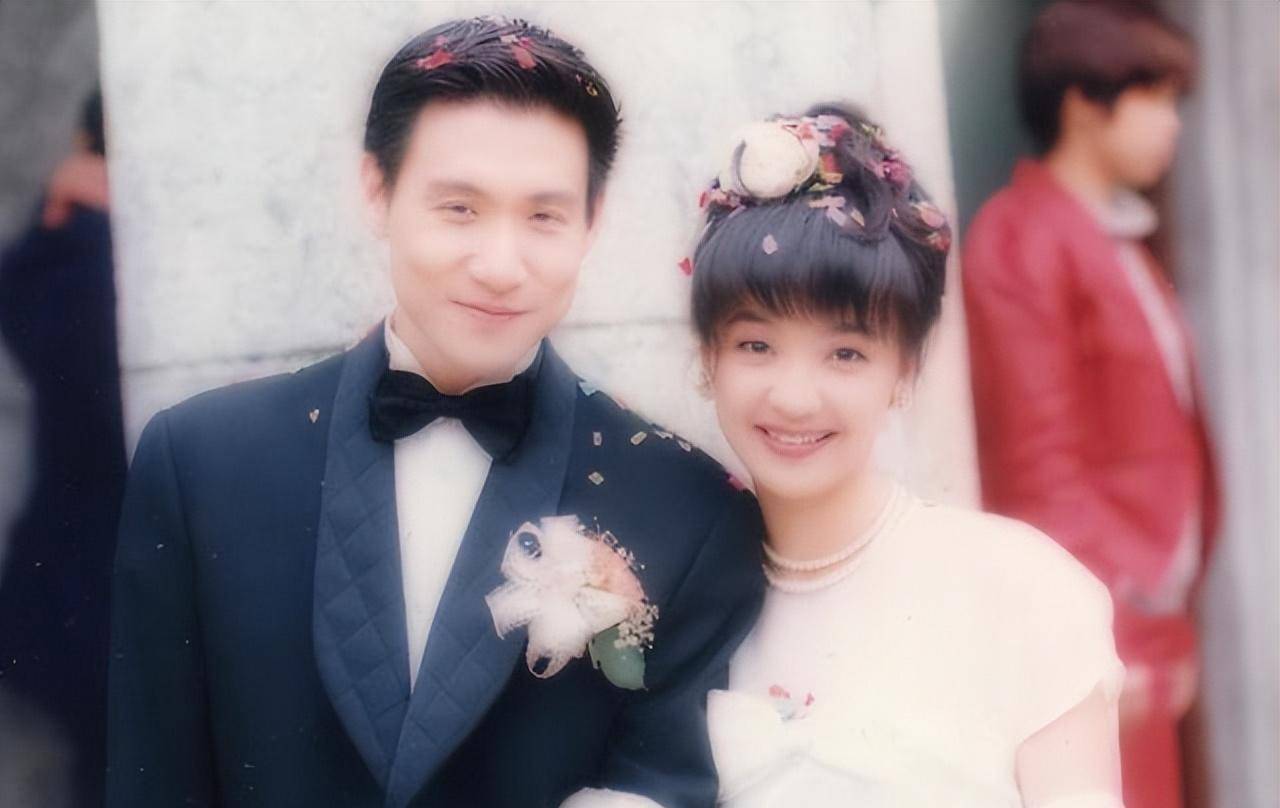 陈慧娴是曾经可与梅兰芳,张国荣比肩的殿堂级天后!