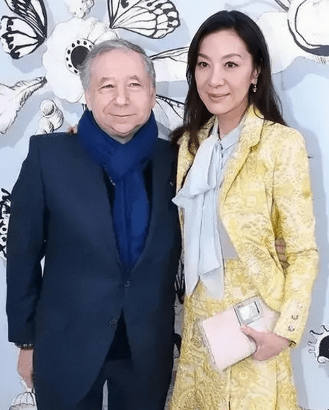 61岁杨紫琼正式举行结婚典礼,与大16岁老公结束19年爱情长跑_托德