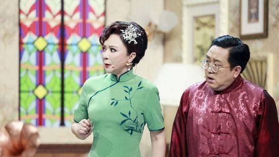 为"雪耻"倪萍开怼蔡明,蔡明一个眼神过去,倪萍立马就怂了!