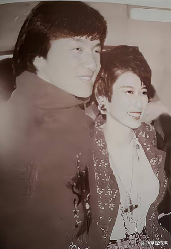 在特集中,叶倩文特别邀请了林子祥,成龙,陈玉莲,杜德伟,巩俐作为佳宾