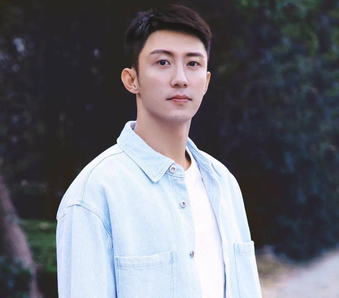 小八卦,黄轩李沁,陈飞宇,陈小纭_团队_龚俊_情侣