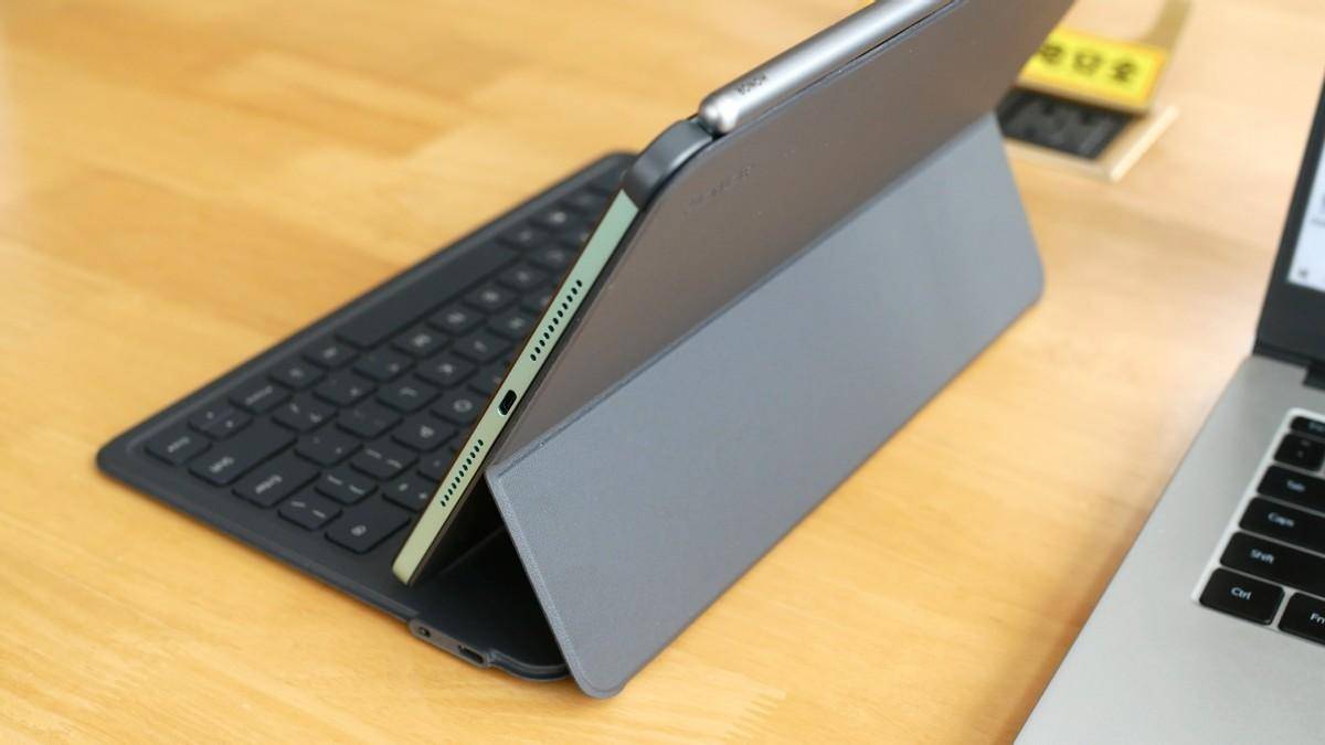 荣耀平板X8 Pro评测:轻薄时尚搭配养眼好屏,影音娱乐学习新体验