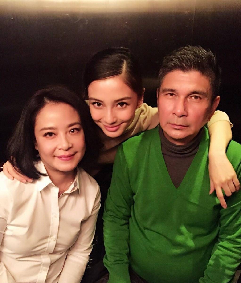 被曝正在练习唱跳,长相被嘲像东南亚人_杨帆_网友_姐姐