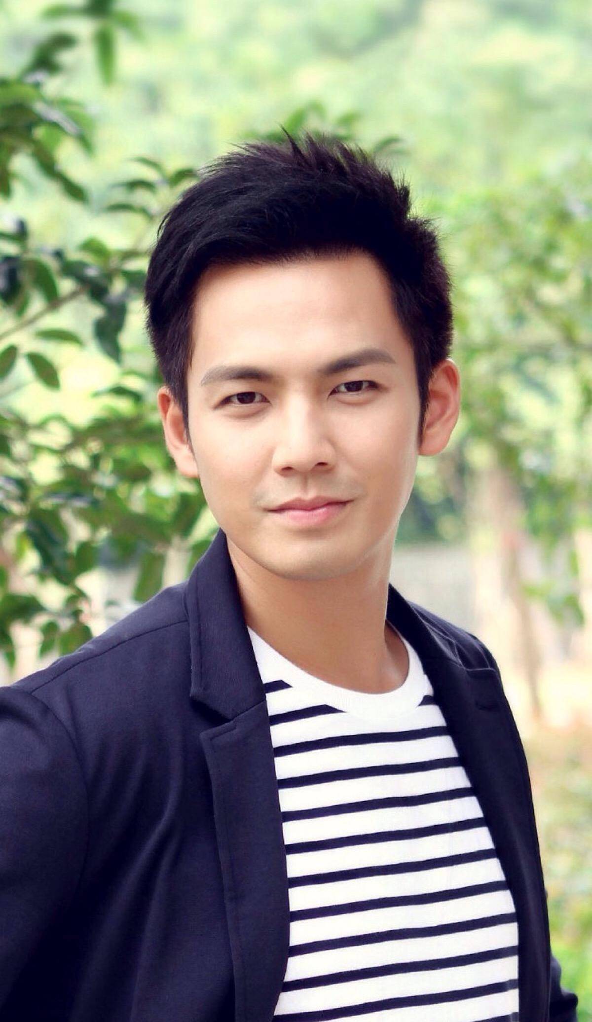 47岁钟汉良被曝隐婚生女!