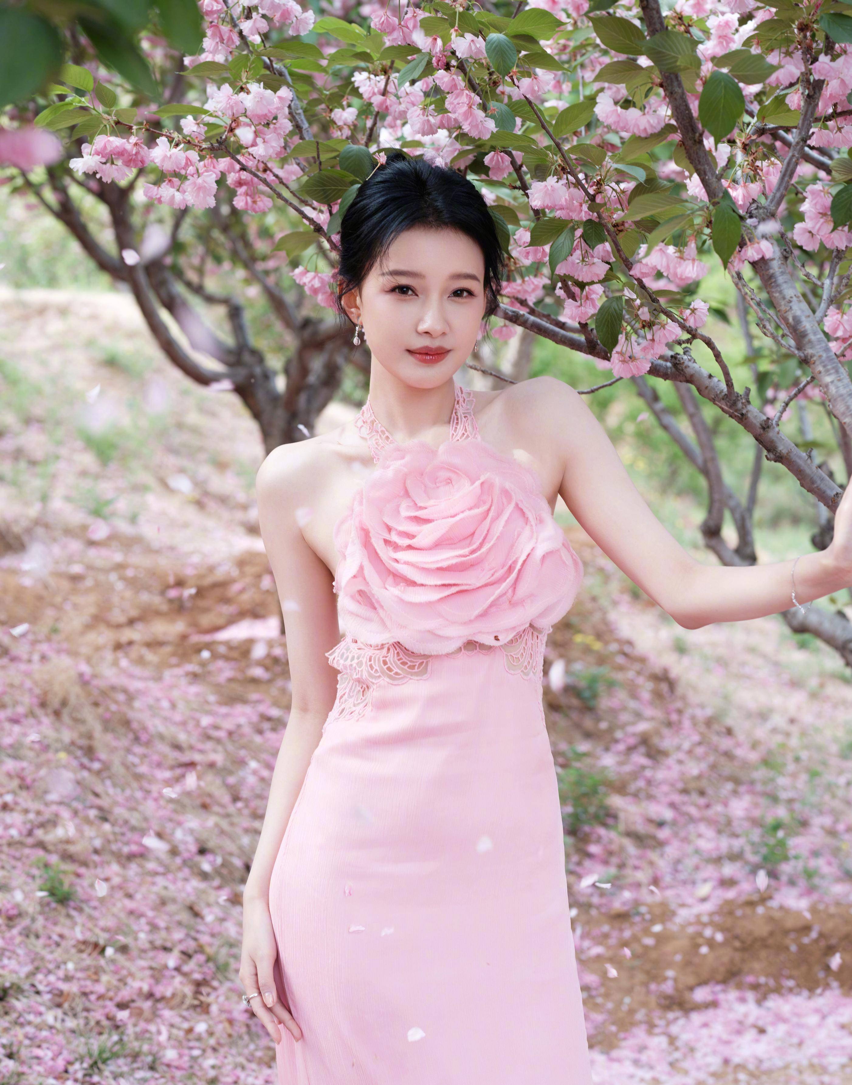 孙怡春花仙子图