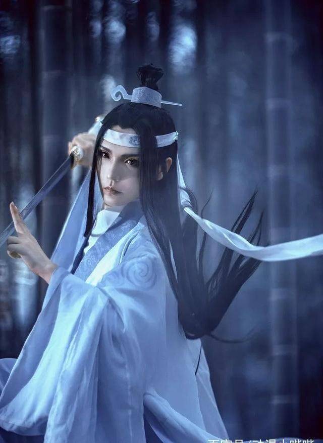 《魔道祖师》蓝忘机灵魂cos合集,网友:蓝二哥哥我全都抱走了!
