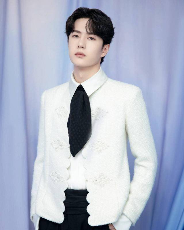 王一博本就有多个昵称,还自爆未公开小名,粉丝:id有新名字了!