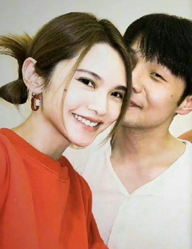 杨丞琳与李荣浩真实情况曝光,凌晨夫人发文!