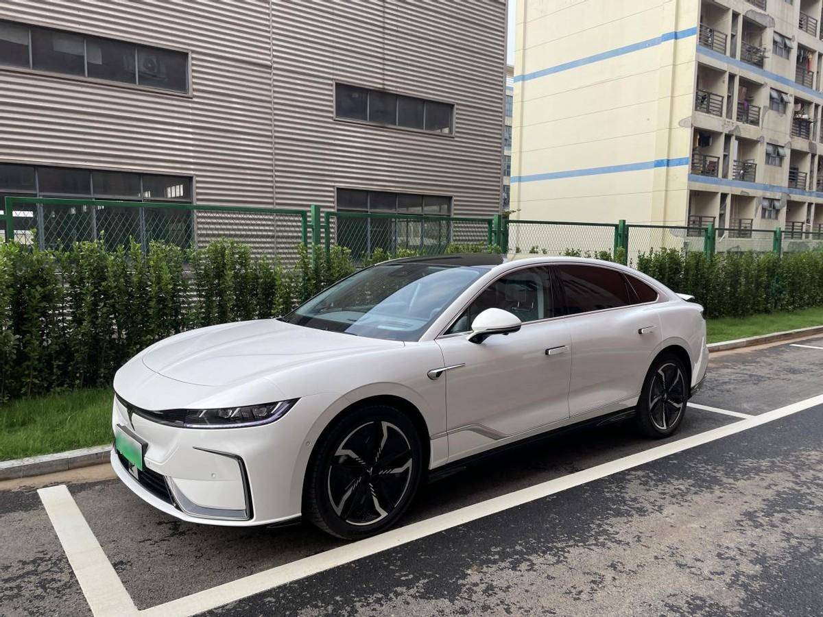 行李箱品牌排行_世界十大旅行箱品牌排行榜旅行箱品牌排行榜前十名(2)