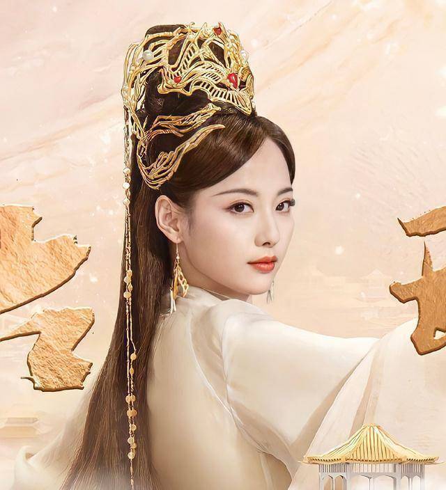 张嘉倪古装造型也太美了吧!_周冬雨_剧中_张钧甯