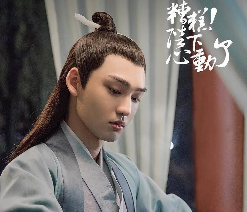 像是《何以笙箫默》,《十年三月三十日》等等,熊玉婷在剧中的古装造型