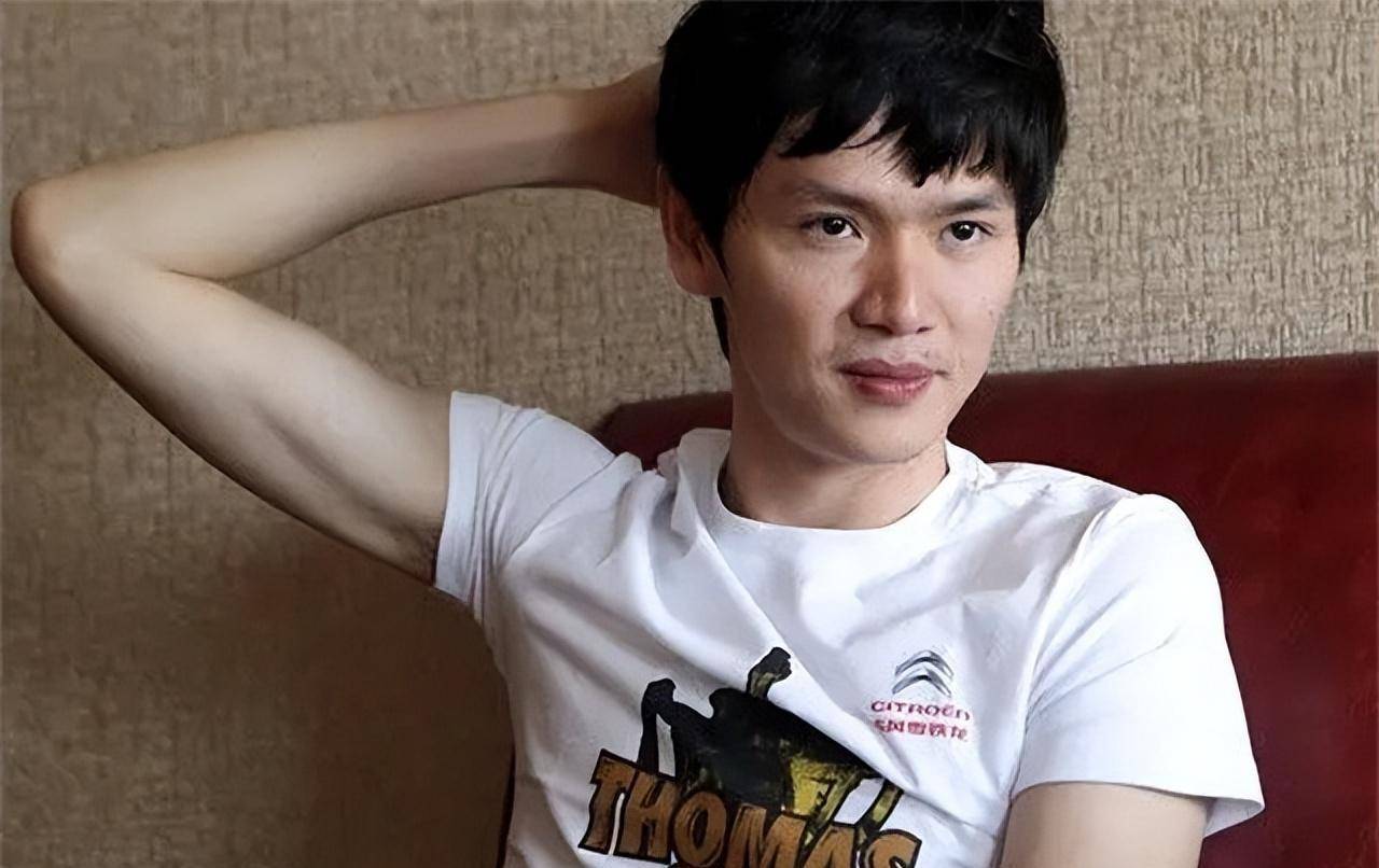 40岁羽坛男神鲍春来未婚未育!