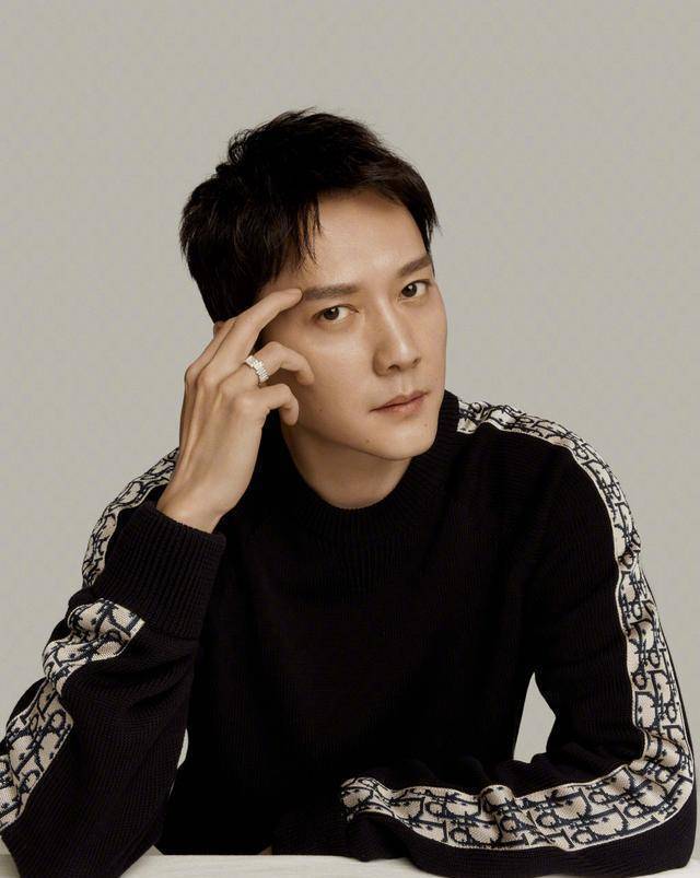 《心居》:冯绍峰的演技在线,期待他的更多好剧_施源_生活_小时候