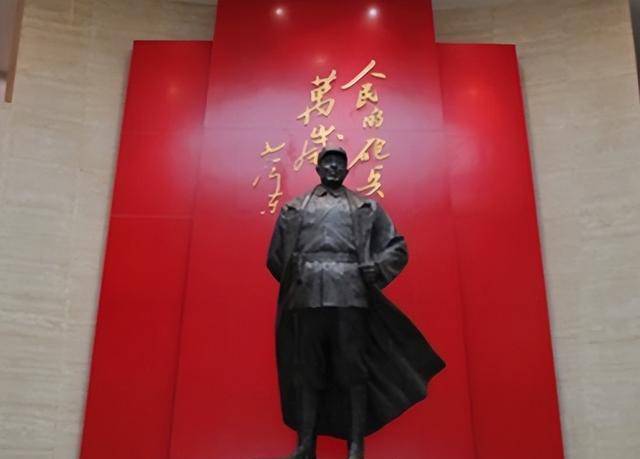 43岁牺牲的朱瑞将军:长女入哈工大嫁中将之子,次女继承父亲遗志_进行
