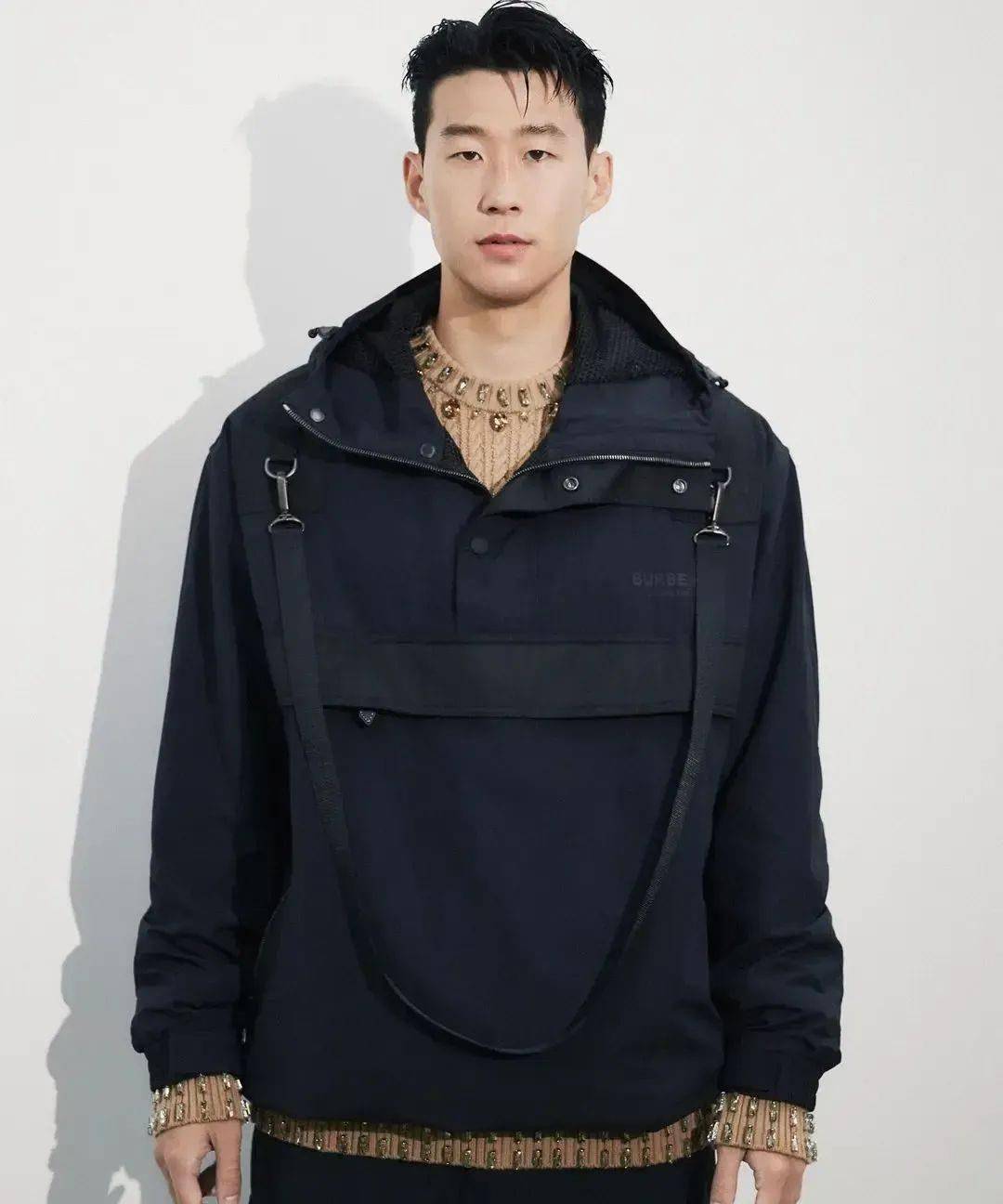 大家为啥都爱姐姐独美_jisoo_孙兴_男友