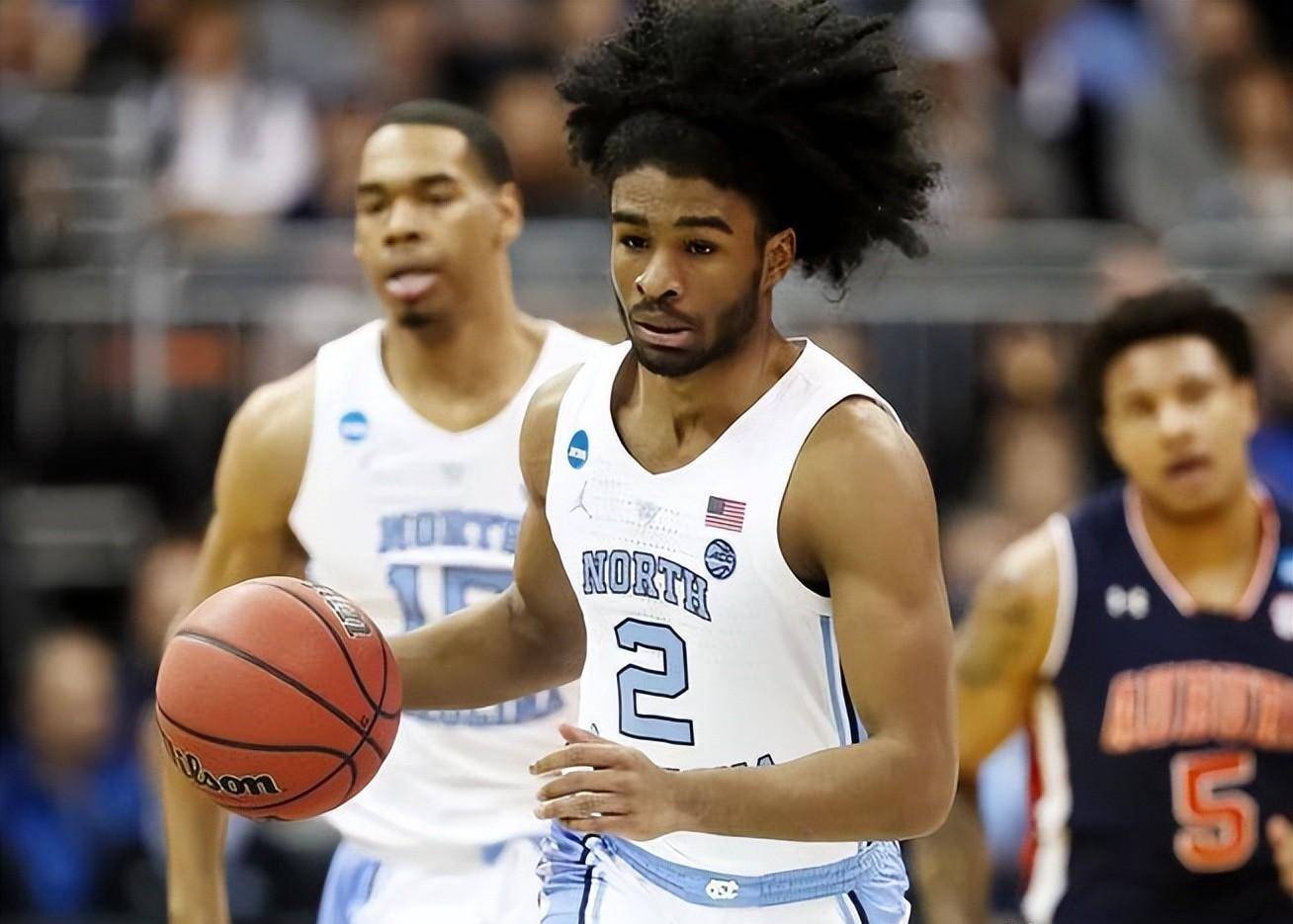 芝加哥公牛新星科比·怀特:突破传奇巅峰,创造自己的篮球传奇!