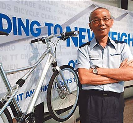 70多岁完成骑行壮举,他是全球最大的自行车制造商老板_刘金标_捷安特