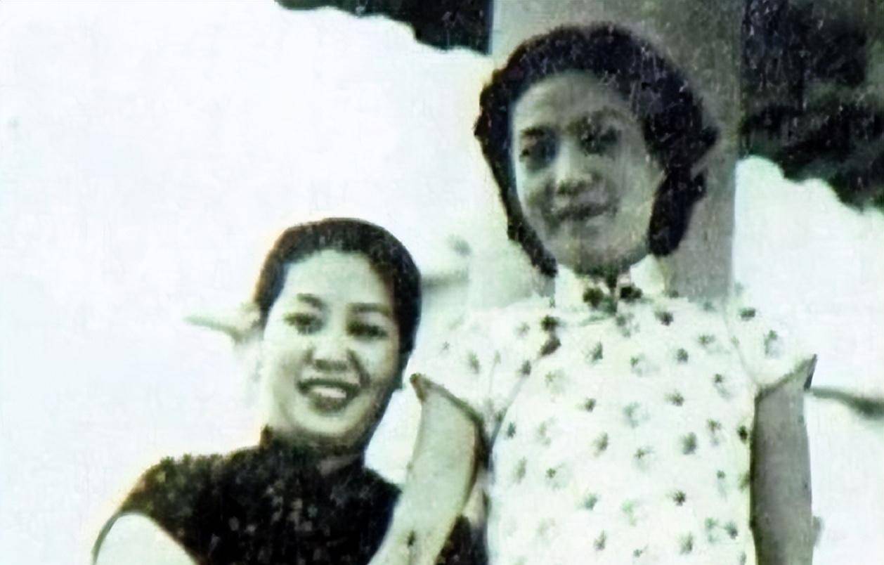 韩复矩:落魄时娶富家小姐,后娶两位烟花女子,均给