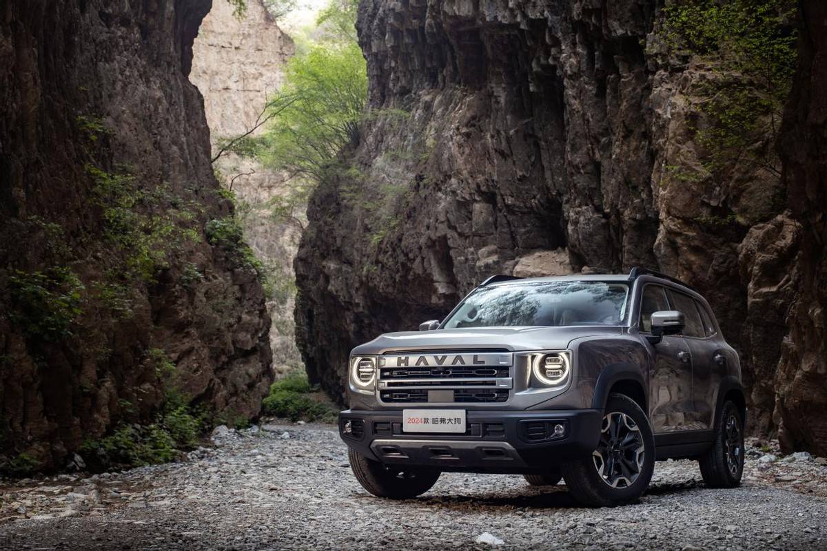 逃离城市人潮,2024款哈弗大狗带娃奔赴远方山海_搜狐汽车_搜狐网