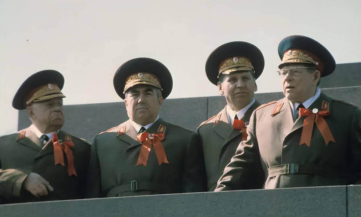 苏军中此人功不可没_与美国_加尔_的武器