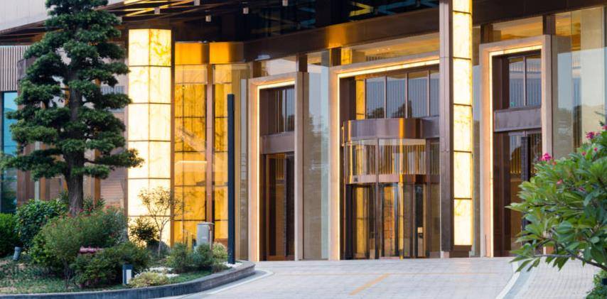 辽宁最牛悍匪宋鹏飞,独霸沈阳十余年比刘涌更凶残,最终结局如何_广州