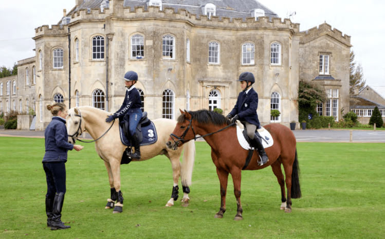 英国马术项目顶尖的私立中学全在这儿!_school_大学_米尔菲尔德