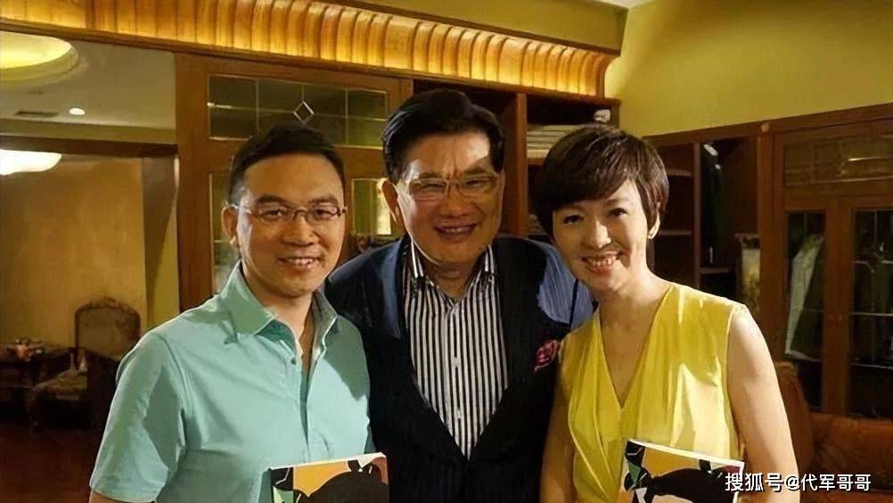 揭秘46岁欧阳夏丹被曝离婚真实内幕_母亲_工作_网友