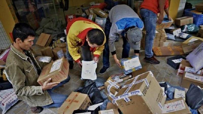 2019年，河南快递员丢失包裹，赔536元找回快递，对方却拒绝还钱