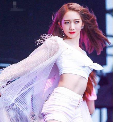 a4腰还不够?女明星带你康康"蚂蚁腰",网友:长见识了_腰围_时候_杨幂