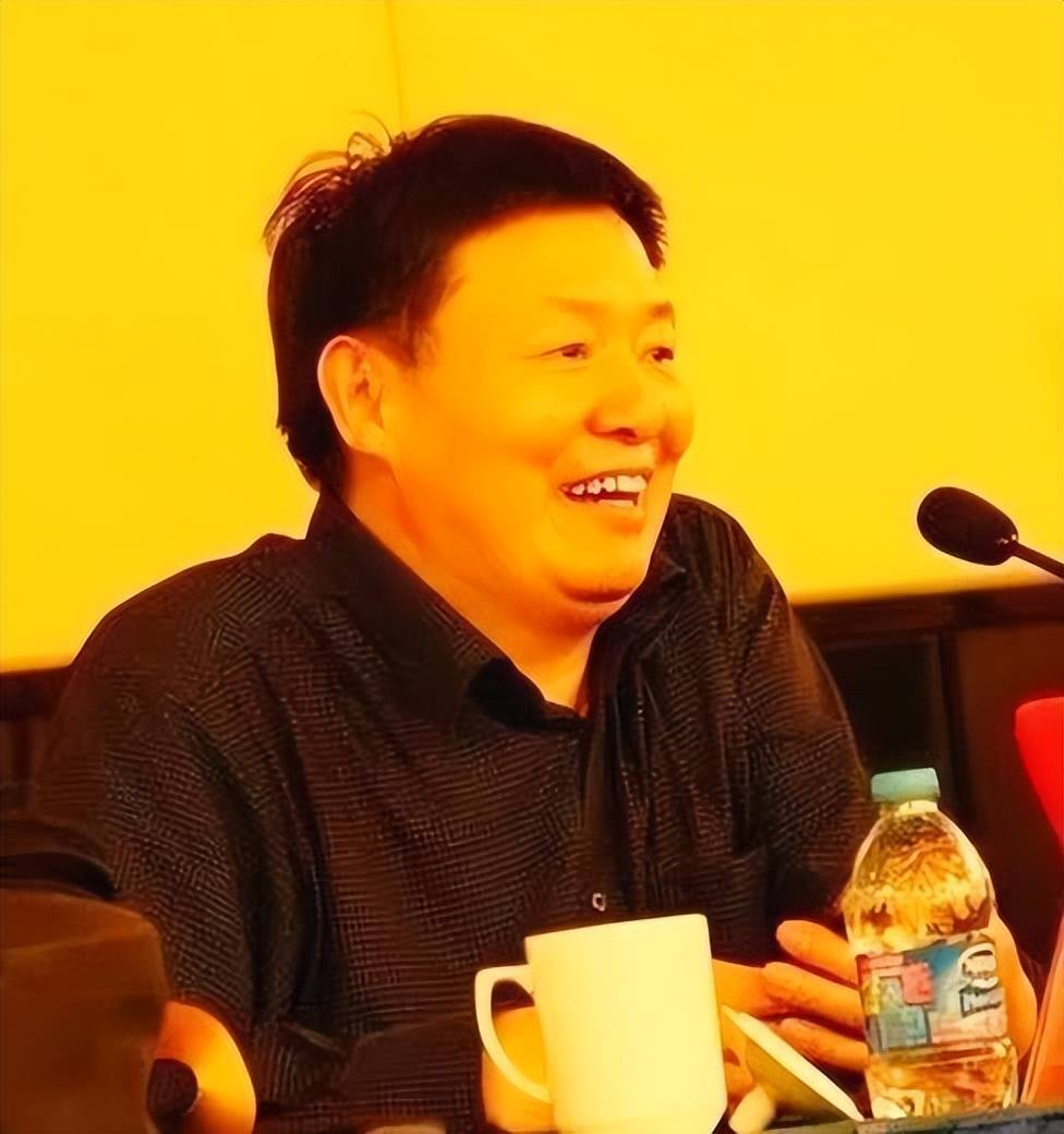 格尔木怀诗人王燕生|青藏铁路组诗(五首)_先生_铁道兵_昆仑山