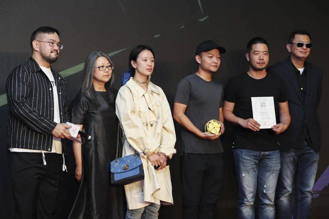 《雪云》导演邬浪专访|云是雪想象的外延「好文分享」_电影_短片_国际