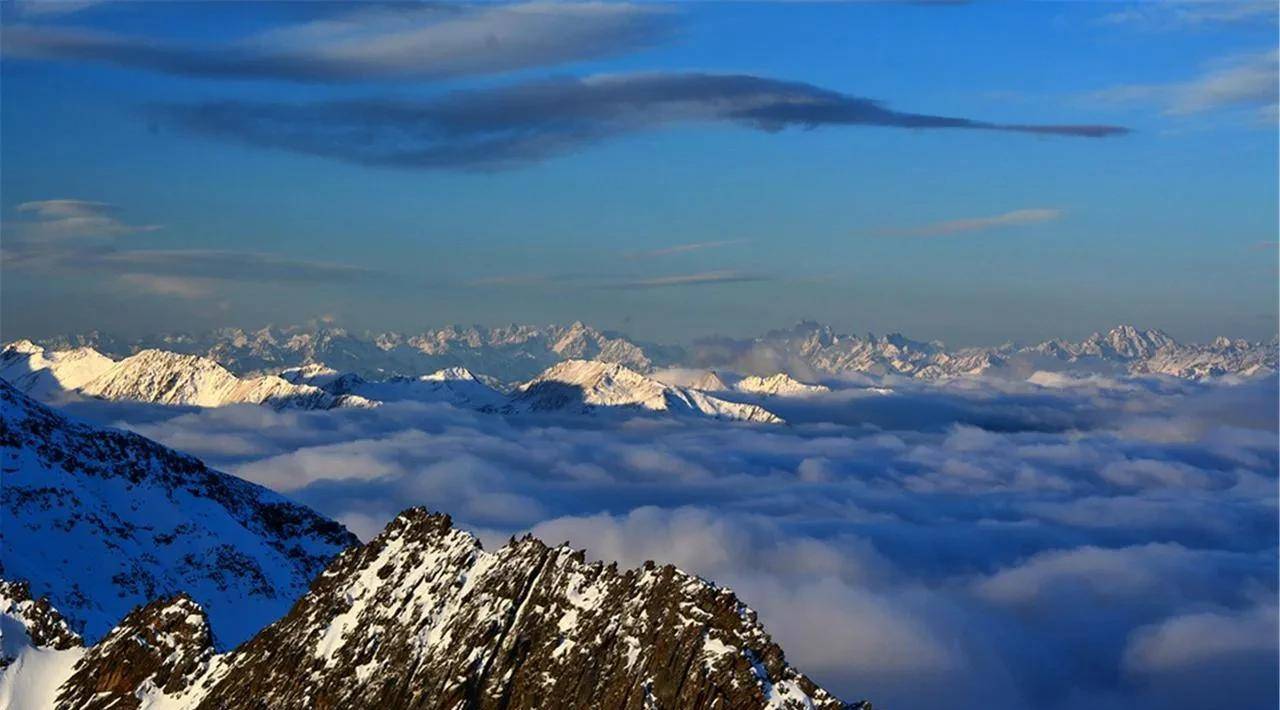 感觉1954年的四川省,行政区划是最合理的,目前川东多市规模过小