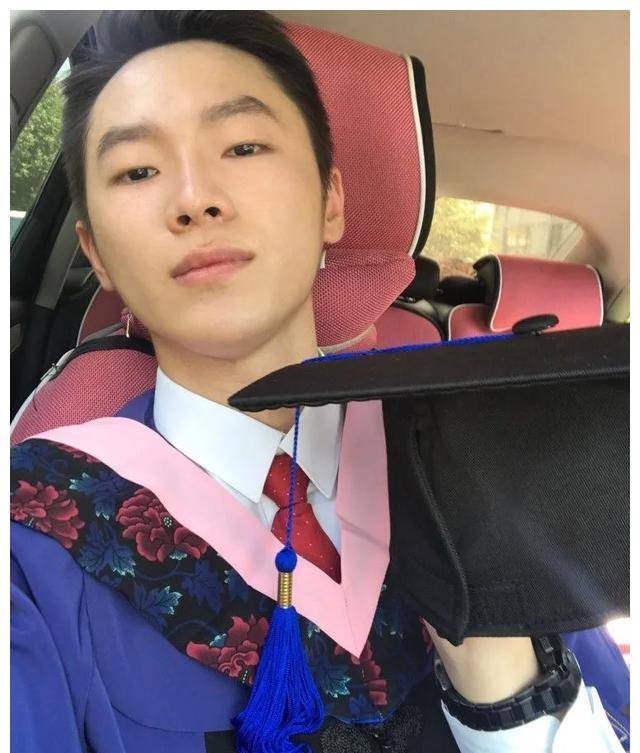 10位歌手现状:大多风光不再,有人娶富婆有人落魄_吴莫愁_吉克_梁博