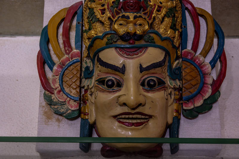 比如"十二神兽",有关史料显示:汉唐时期的宫廷傩,人们戴着兽面,装扮成