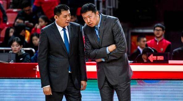 不是姚明和杜锋,而是李永波周继红马俊仁_总教练_体育界_事情