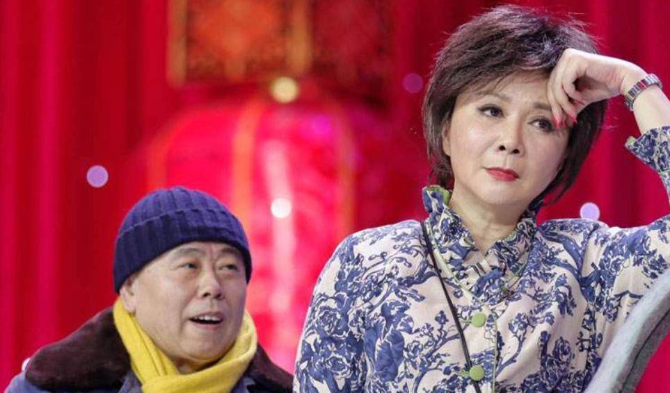 蔡明儿子隐藏了整整33年,没有料想到,原来是我们熟悉的他啊!