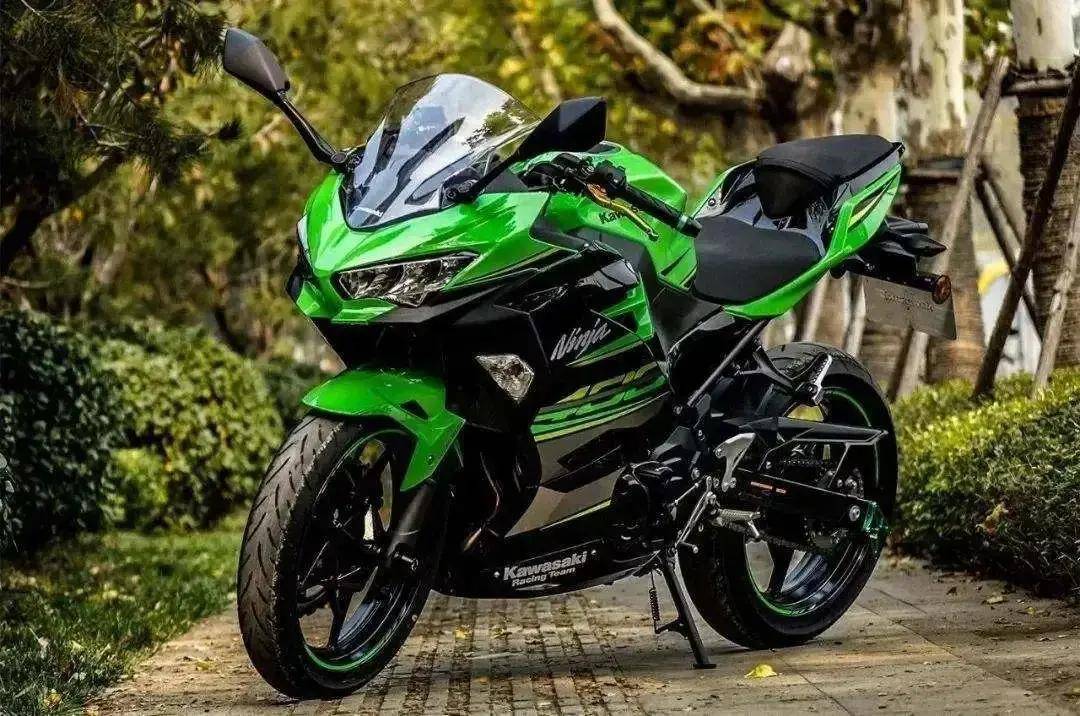 新手入门级摩托车推荐,川崎ninja400是否值得你入手?