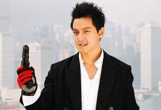 从吴彦祖到蔡徐坤,从刚毅型男到花样美男,观众的审美怎么了?